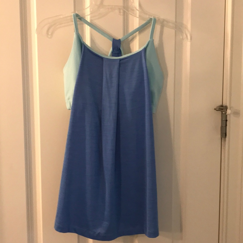 Old Navy Active, size small